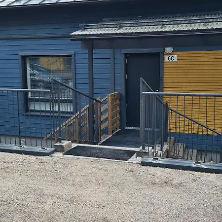 Talo Saunalla Ja Saehkoeauton Oma Type2 Latauspiste Vantaa Exterior foto