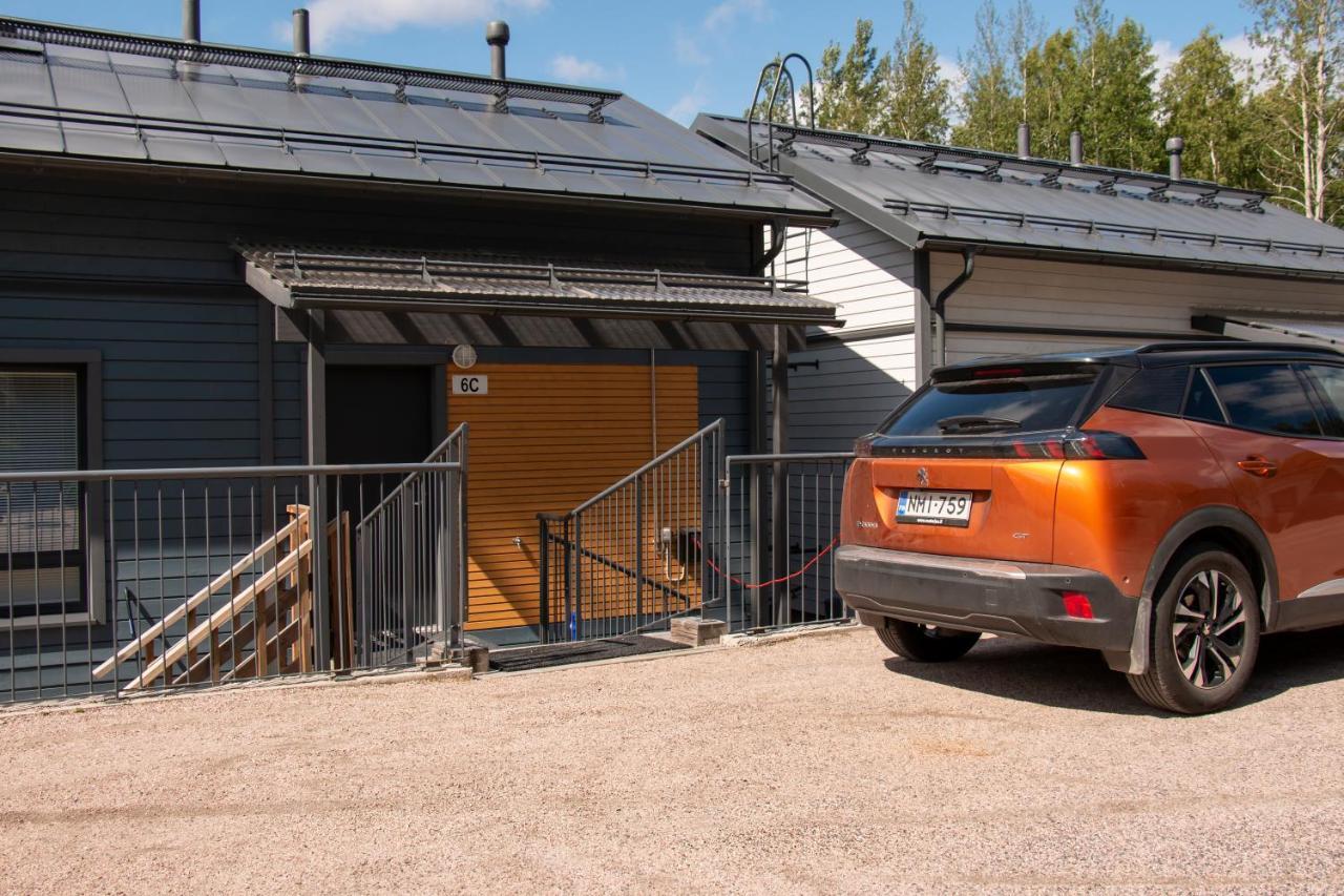 Villa Talo Saunalla Ja Saehkoeauton Oma Type2 Latauspiste *